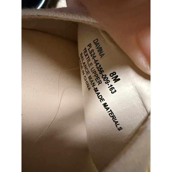 Crown & Ivy Laurey White Canvas Wedge Sandals – Size 8 - Picture 7 of 7